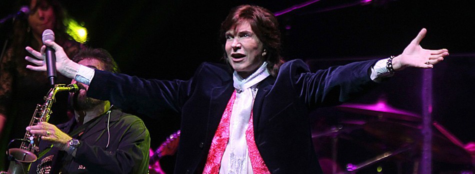 Camilo Sesto se presentó en Movistar Arena en el marco de su gira "Pura Vida".