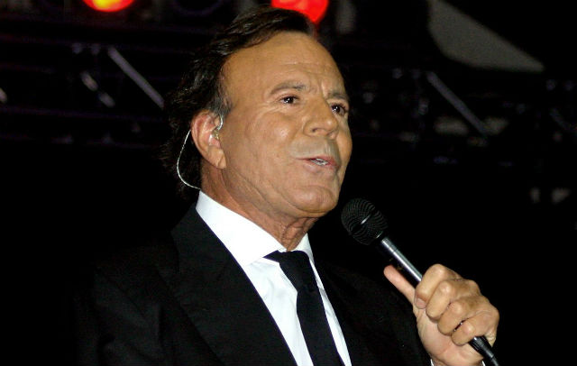 julio iglesias3