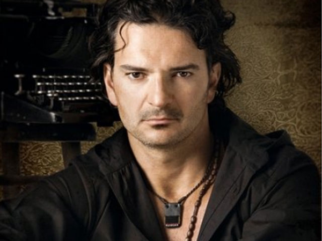 Ricardo-Arjona