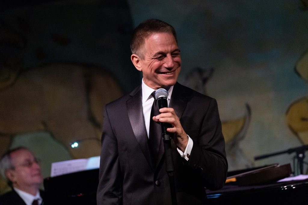 tony danza quien manda a quien