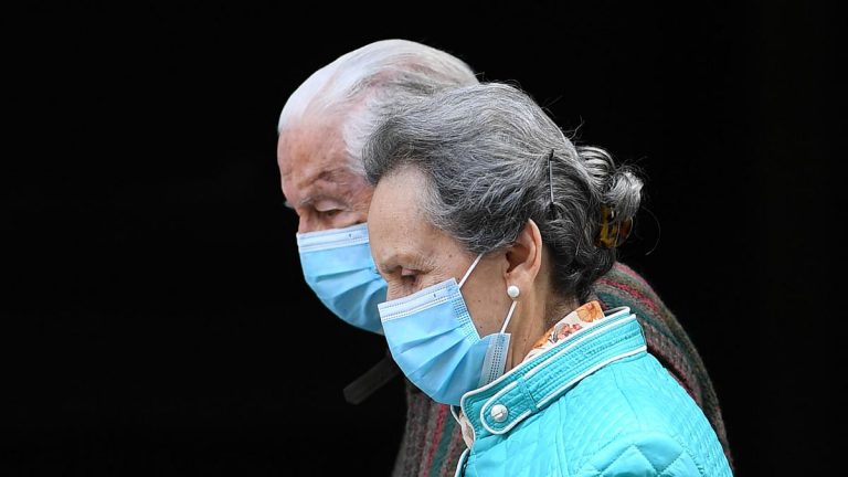 Brote de COVID-19 en hogar de ancianos demuestra la efectividad de la vacuna