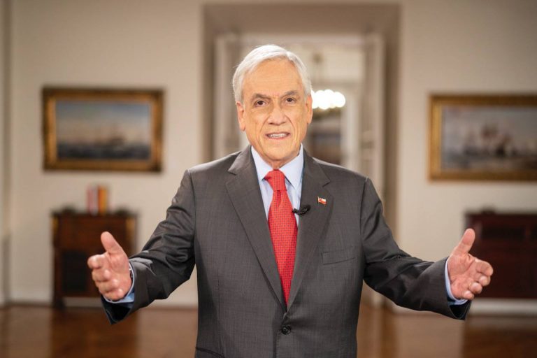 Piñera anuncia el "fortalecimiento y extensión de la red de protección social"