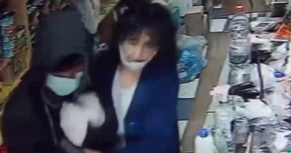 Asalto en Collipulli: Dueña de almacén convence a joven de no robarle