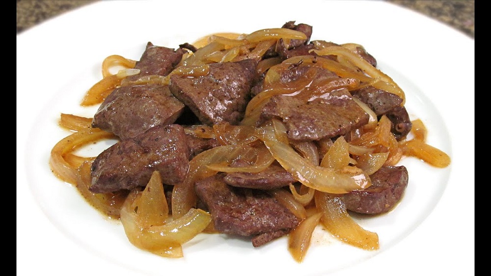 Higado encebollado