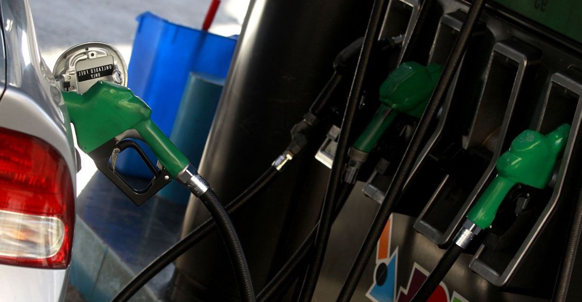 Si se congela el impuesto especifico a la bencina, el valor bajaría en 20%