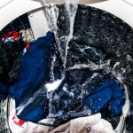 ¿Manchas en la ropa? Revisa estos trucos para eliminarlas