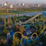 Fantasilandia reabre sus puertas en medio de un alza de nuevos casos