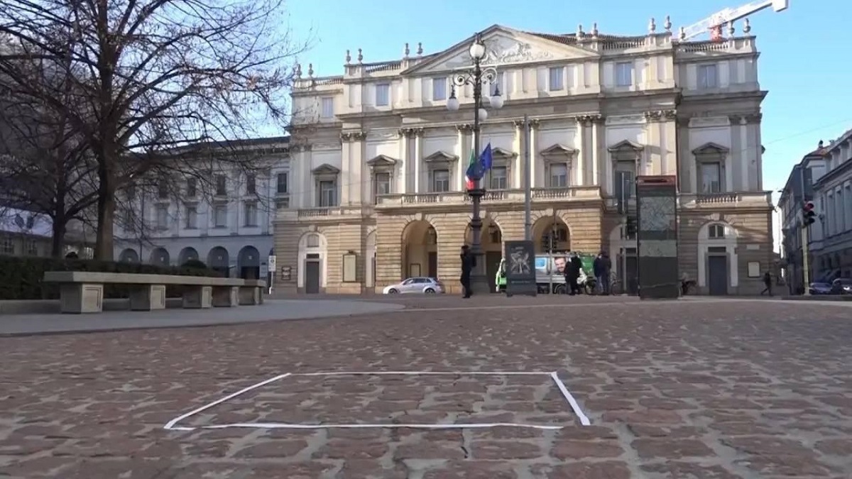 Artista italiano vende escultura invisible en más de 13 millones de pesos