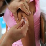 Vacunan A Menor De 12 Años