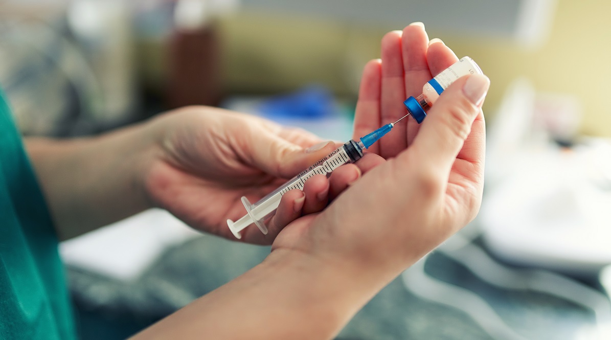 Vacuna contra la influenza podría disminuir los síntomas del Covid-19