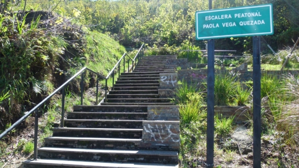 Escalera Paola Vega Quezada