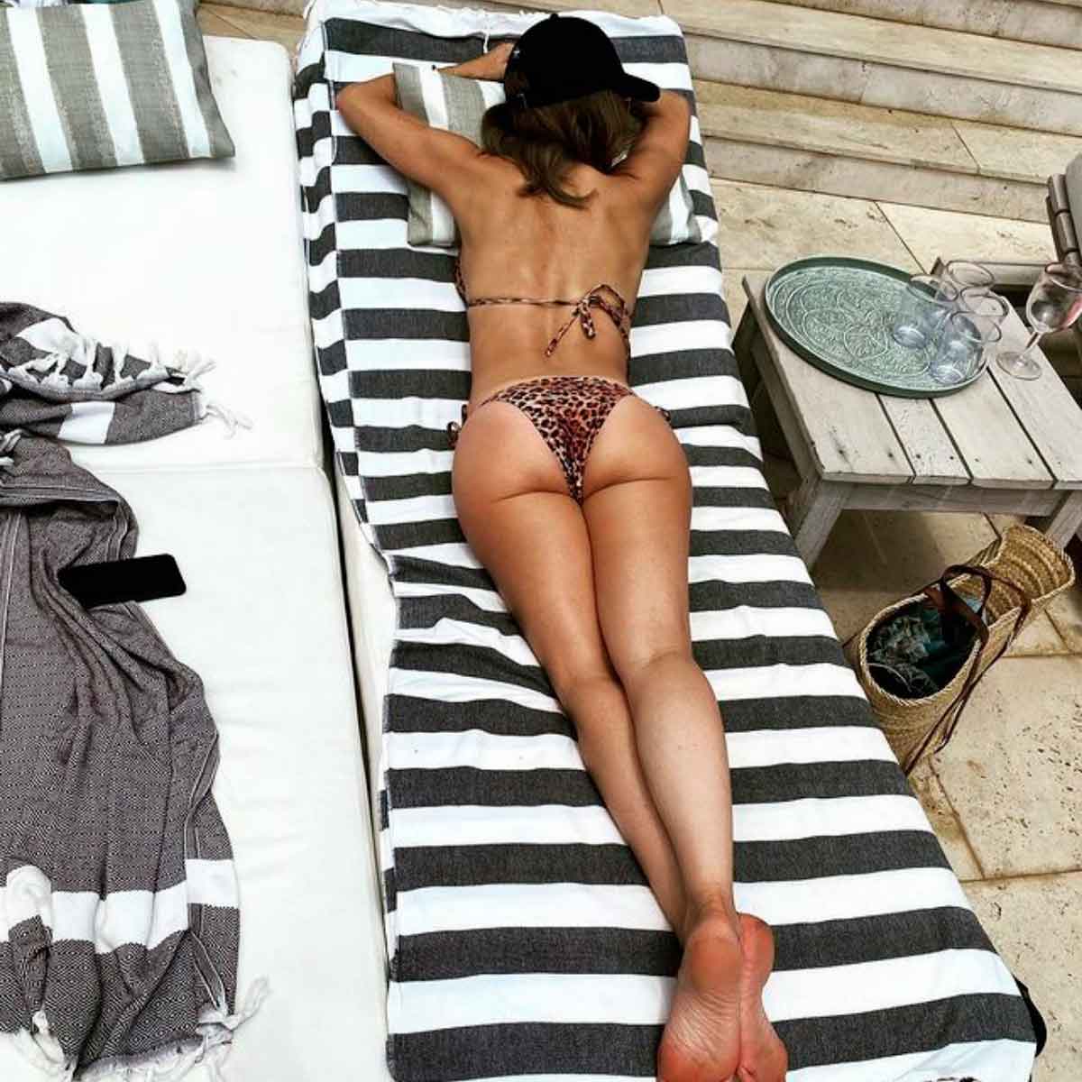 Diana Bolocco Bikini 1