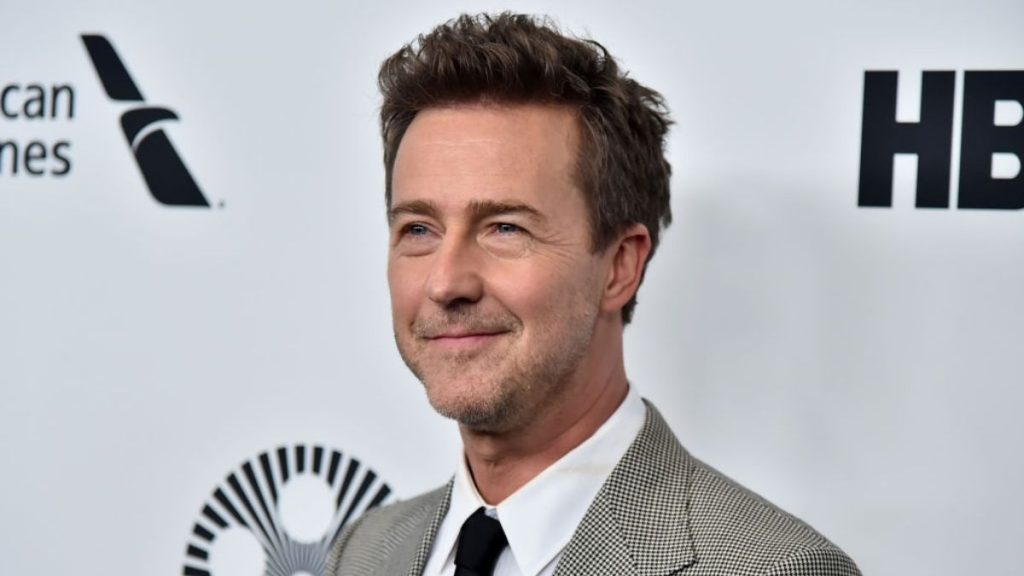  Edward Norton