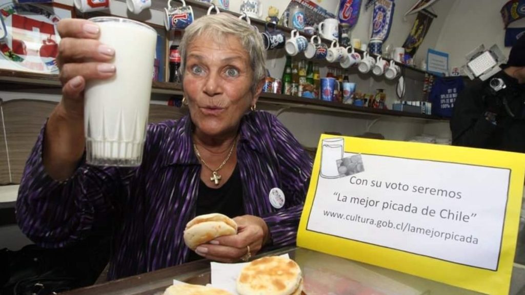 SILVIA HARAMBOUR KIOSCO ROCA