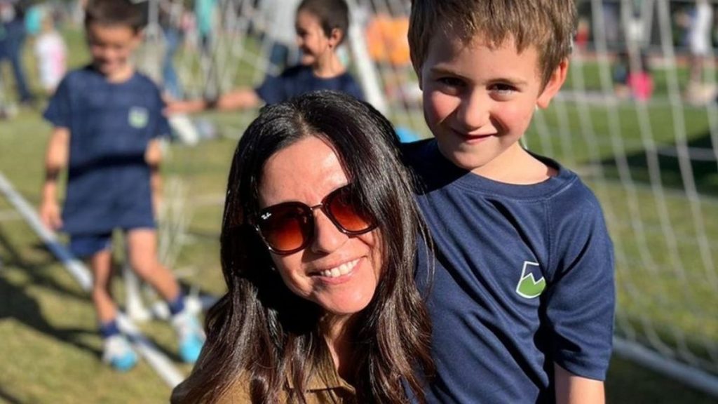 Karla Constant Y Su Hijo