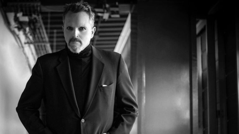 Miguel Bosé