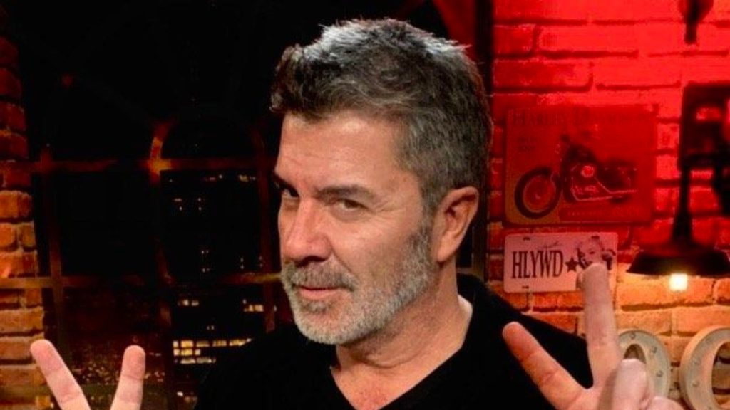 Pollo Valdivia Y Claudia Conserva