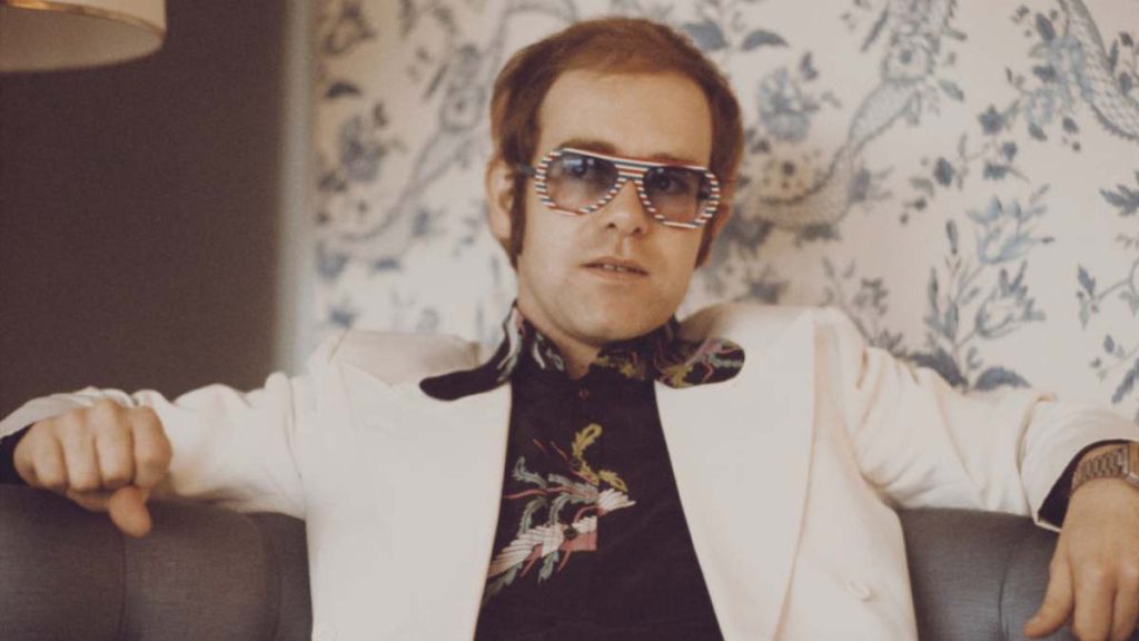 Elton John (1)