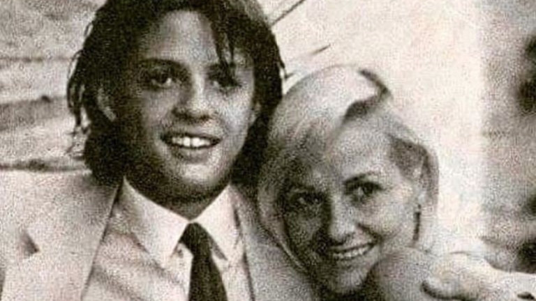 Mamá Luis Miguel