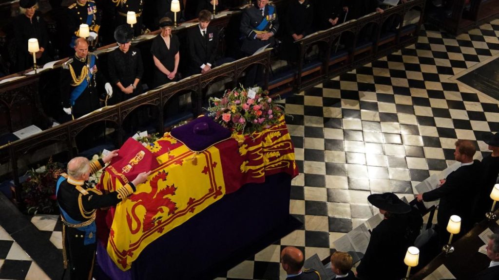 Momentos Que Marcaron El Año Reina Funeral