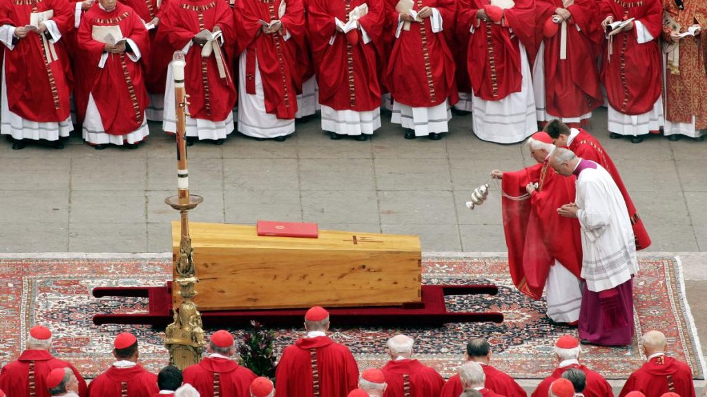 Funeral Papa Benedictoxvi