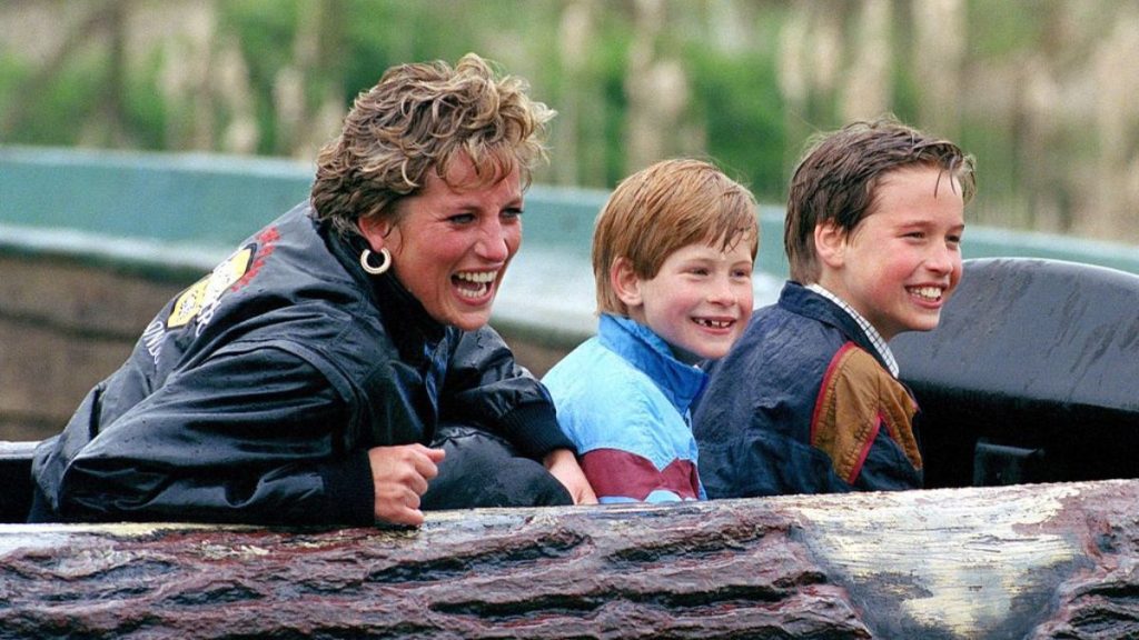 Diana De Gales Y Sus Hijos   2