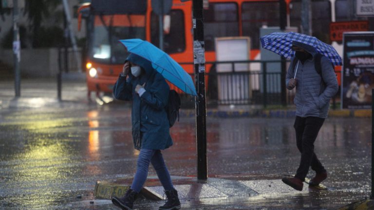 Lluvia En Santiago