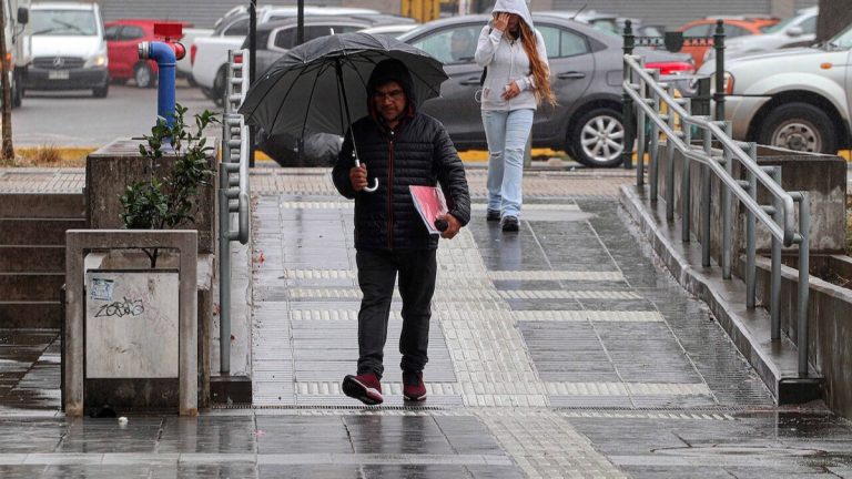 Lluvia En Santiago