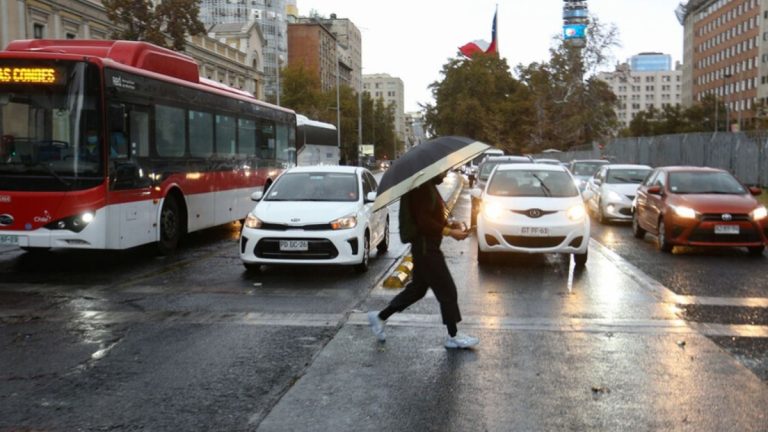 Lluvia En Santiago