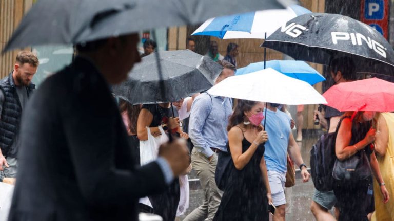 Lluvia En Santiago