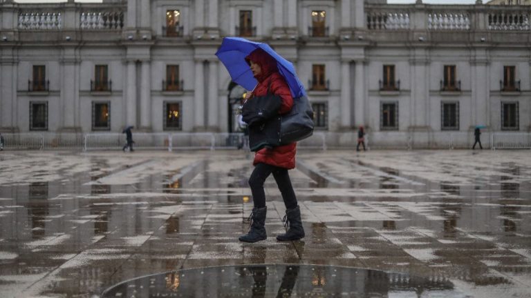 Lluvia En Santiago