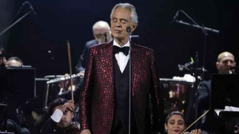 Andrea Bocelli En El Festival De Viña Del Mar 2024_ ¿Qué Provocó La Ceguera Del Cantante Italiano_
