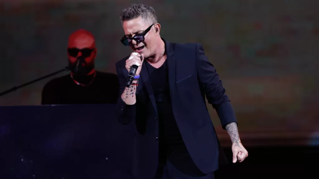 Festival De Viña 2024_ Así Fue La Espectacular Entrada De Alejandro Sanz Para Cantar _No Es Lo Mismo_