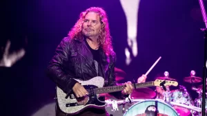 ¡Con Todo El Amor De México! Maná Cautivó A Un Movistar Arena Repleto Que Se Rindió Ante Su Mágico Espectáculo