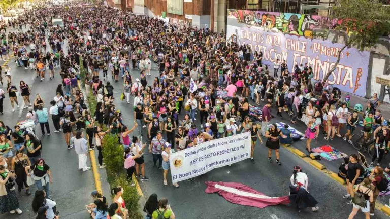 Marcha por conmemoración del 8M 2024 en Santiago: ¿Cuál es el recorrido ...