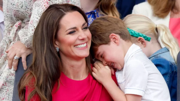 Kate Middleton Y El Príncipe Louis