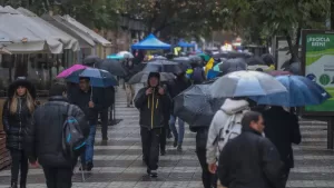Lluvia En Santiago Gianfranco Marcone 12 De Abril