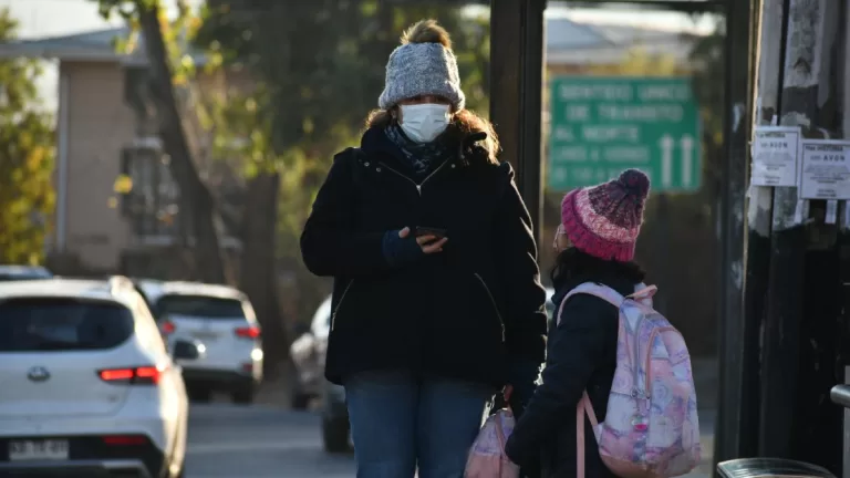 Pronóstico Del Tiempo En Santiago Lunes 22 De Abril Se Vienen Mañanas Más Heladas Y Climas Otoñales, Conoce Los Días En Que Bajará La Temperatura En La RM