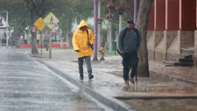 Lluvia En Santiago