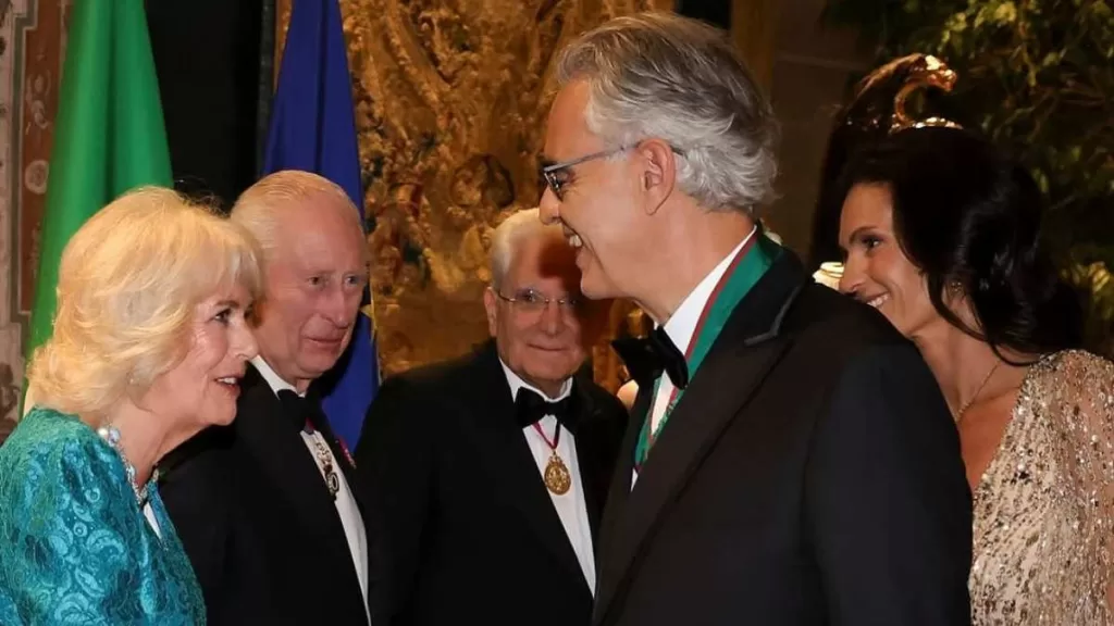 Andrea Bocelli Y Rey Carlos III