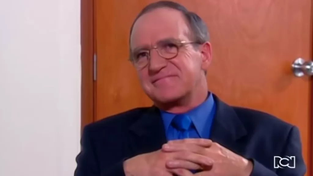 Actor Roberto Mendoza