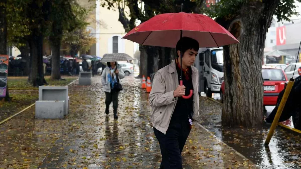 Lluvia En Santiago