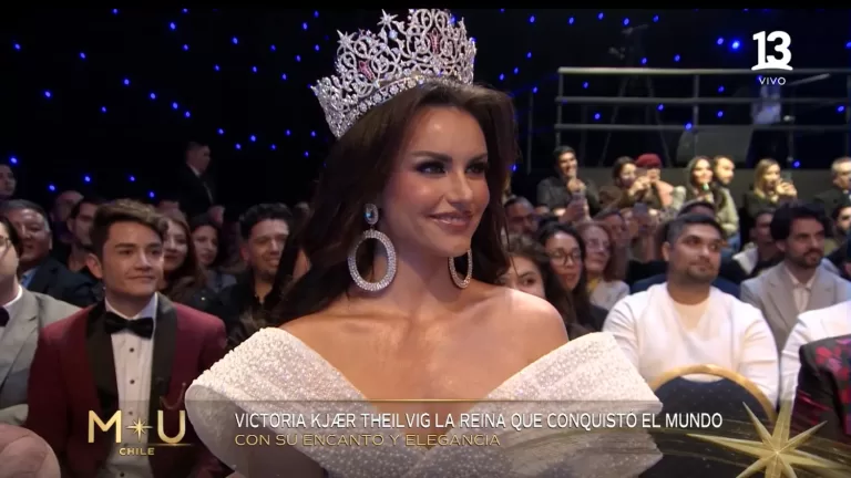 Miss Universo Aparecio En La Final De Chile Y Expreso Poderoso Mensaje A Emilia Dides 1