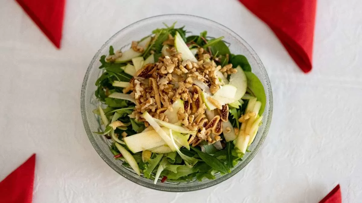 Qué poner HOY en tu plato si quieres envejecer con buena salud mañana: Revisa los consejos de un experto sobre la alimentación para adultos mayores