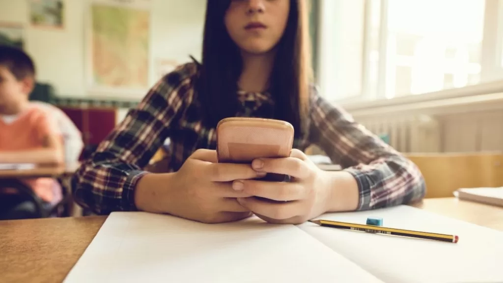 Ley Que Prohibe Los Celulares