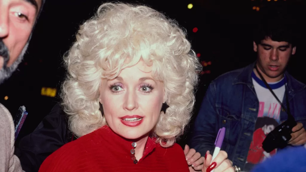 Dolly Parton (2)