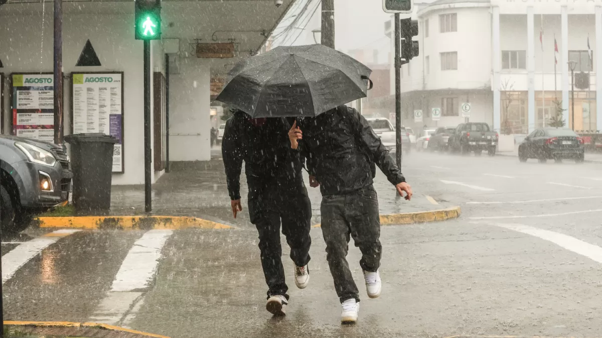 Nuevo sistema frontal dejará casi 100 mm de lluvia: Estas serán las comunas más afectadas