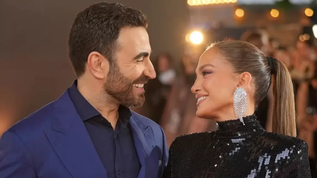 Jennifer Lopez Y Brett Goldstein
