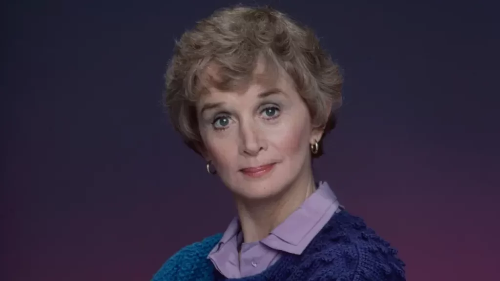 Muere Barbara Barrie